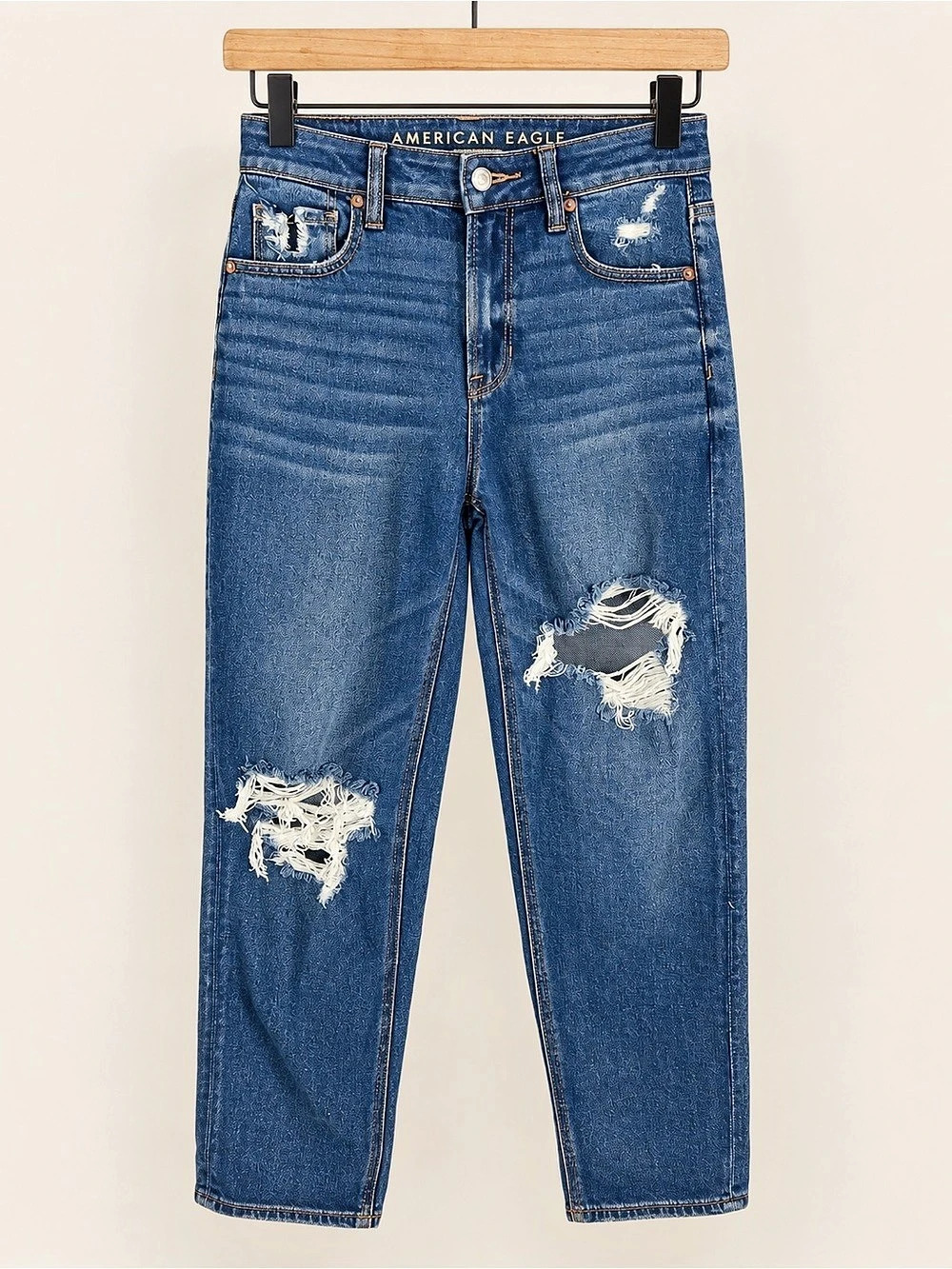 American Eagle Mom Straight Distressed Jeans Size 0 Regular